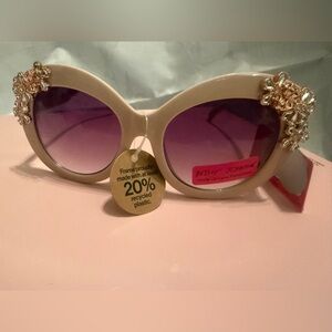 Betsey Johnson NWT Cream Sunglasses with Purple Lenses